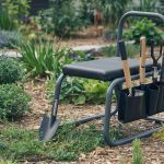 Best Garden Kneelers and Seats for Bad Knees